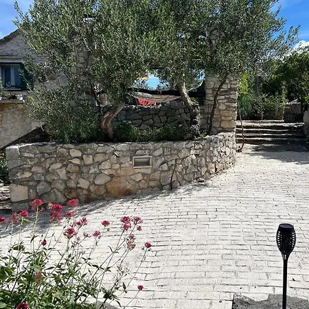 Amazing In With House Sea View Holiday home Povlja (Brac)